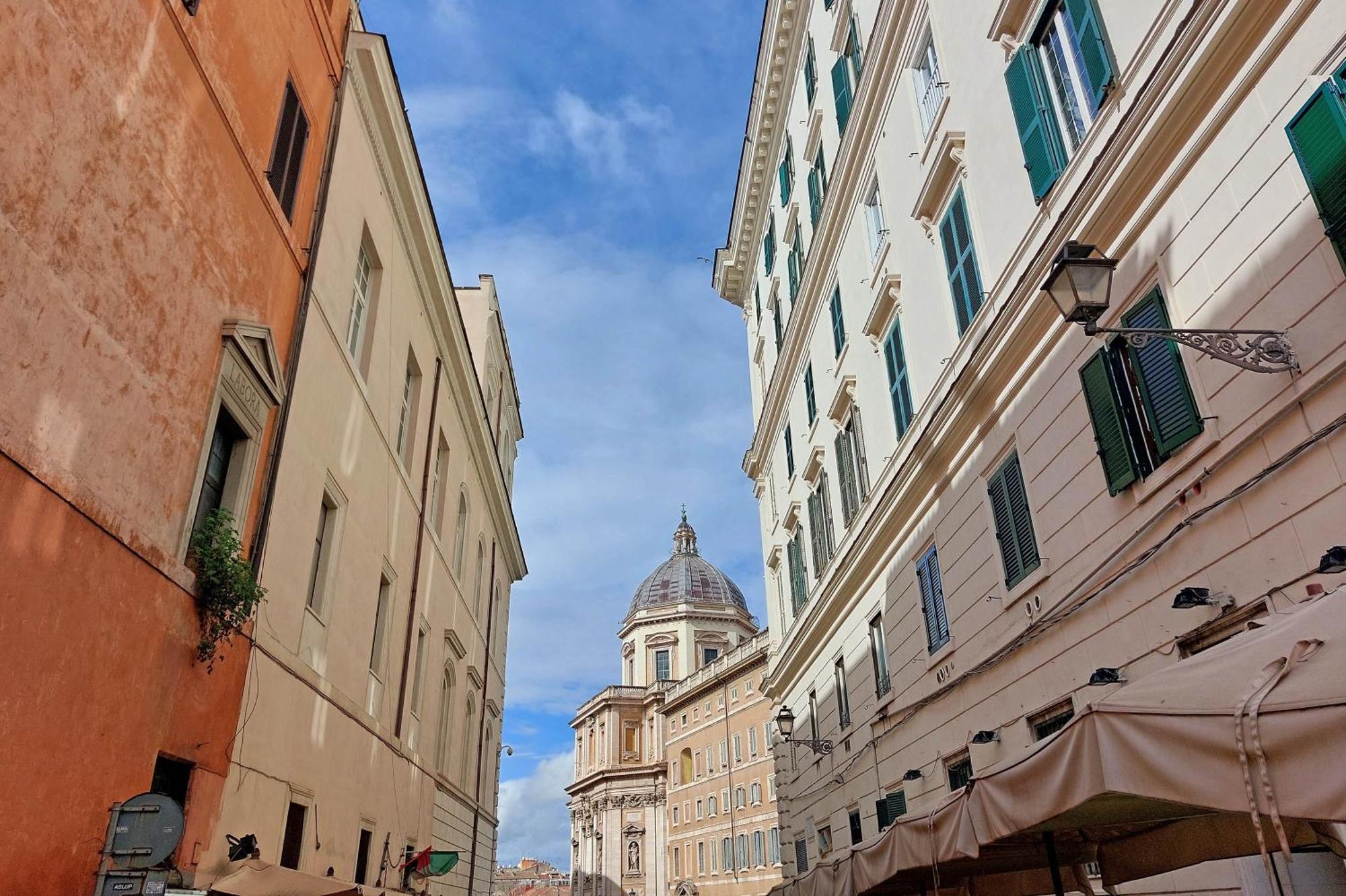 Gasthuis Domus Aurea Luxury Rome